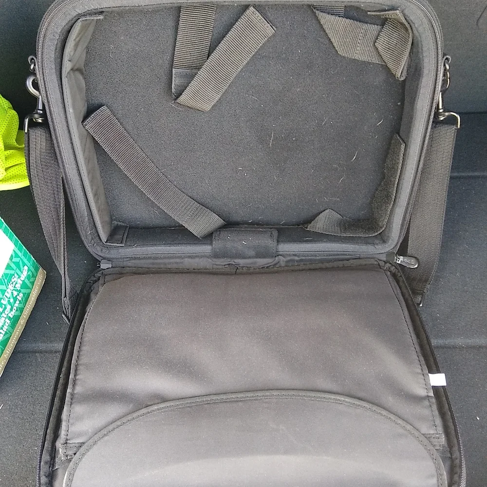 Dell Laptop Computer Bag Carrying Case 17